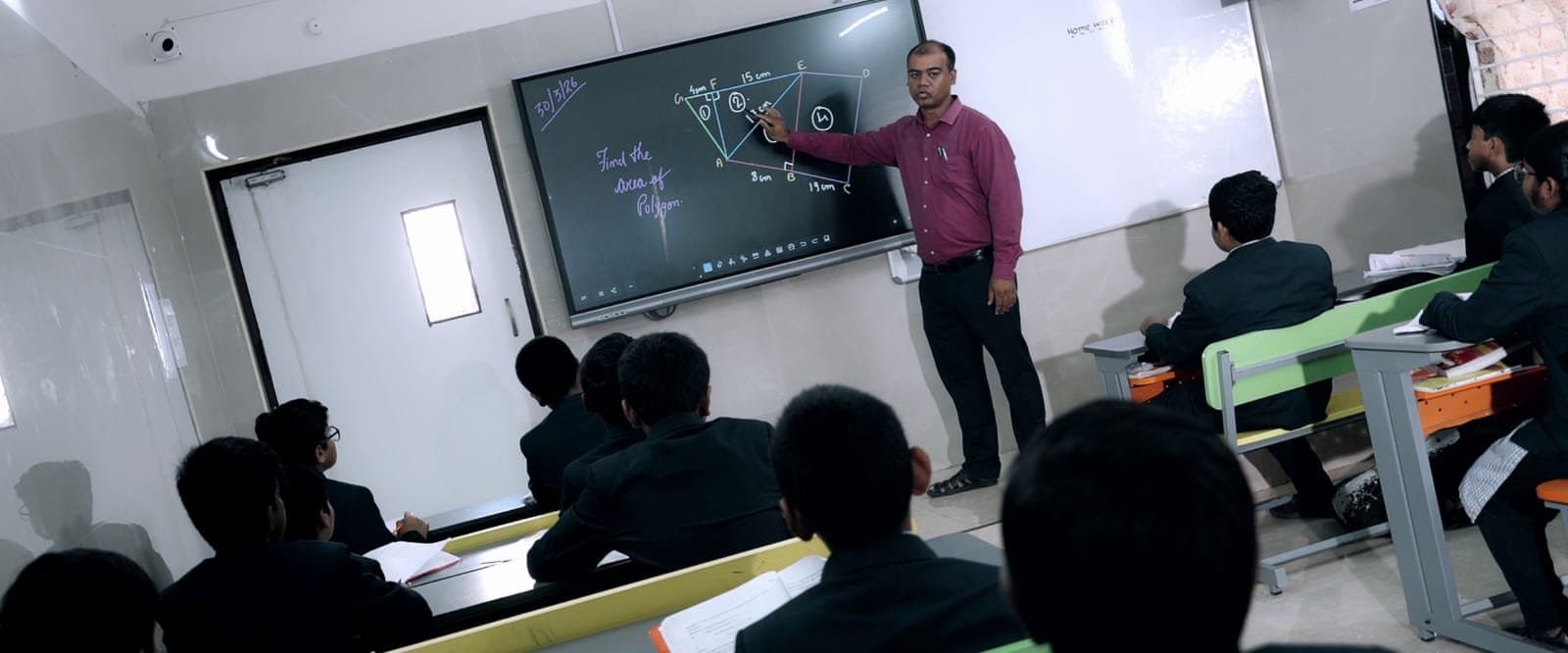 A Sivani classroom in session